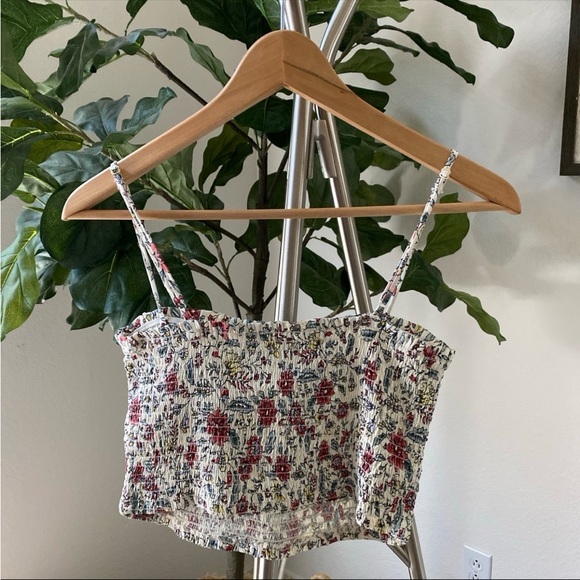 City Triangles | Women's Floral Boho Crop Top + Tiered Skirt - Picture 3 of 9